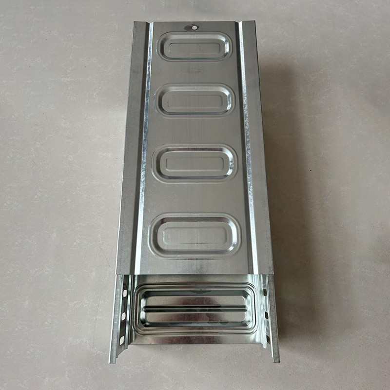 Corrosion Resistance Molded Cable Tray For Building Industrial Railway Cable Trough