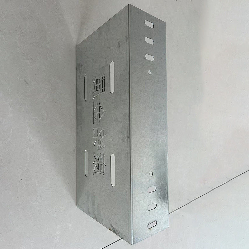 Galvanized Ventilated Trough Cable Tray Perforated 0.7mm-2.5mm Thickness