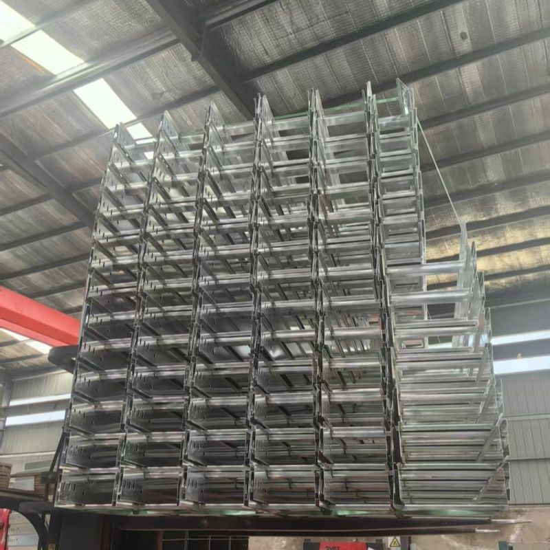 Rociado ignífugo para canaleta de cable de escalera de ferrocarril de aleación de zinc y aluminio por inmersión en caliente