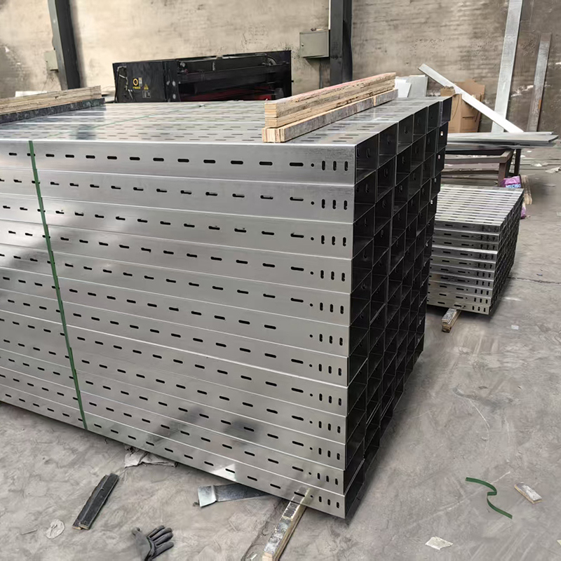 Hot Dipped Galvanized Cable Tray Perforated Stainless Steel and Industrial Wire Mesh Trunking